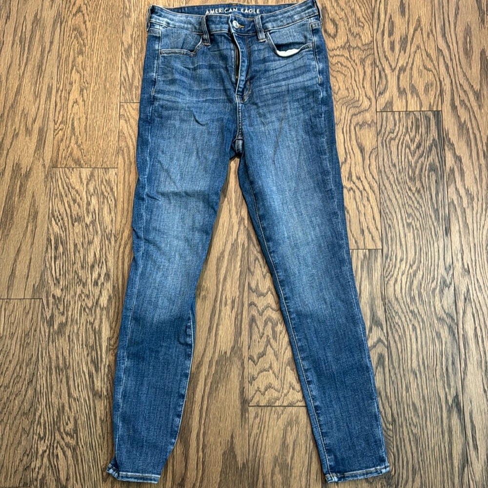 American Eagle skinny jeans